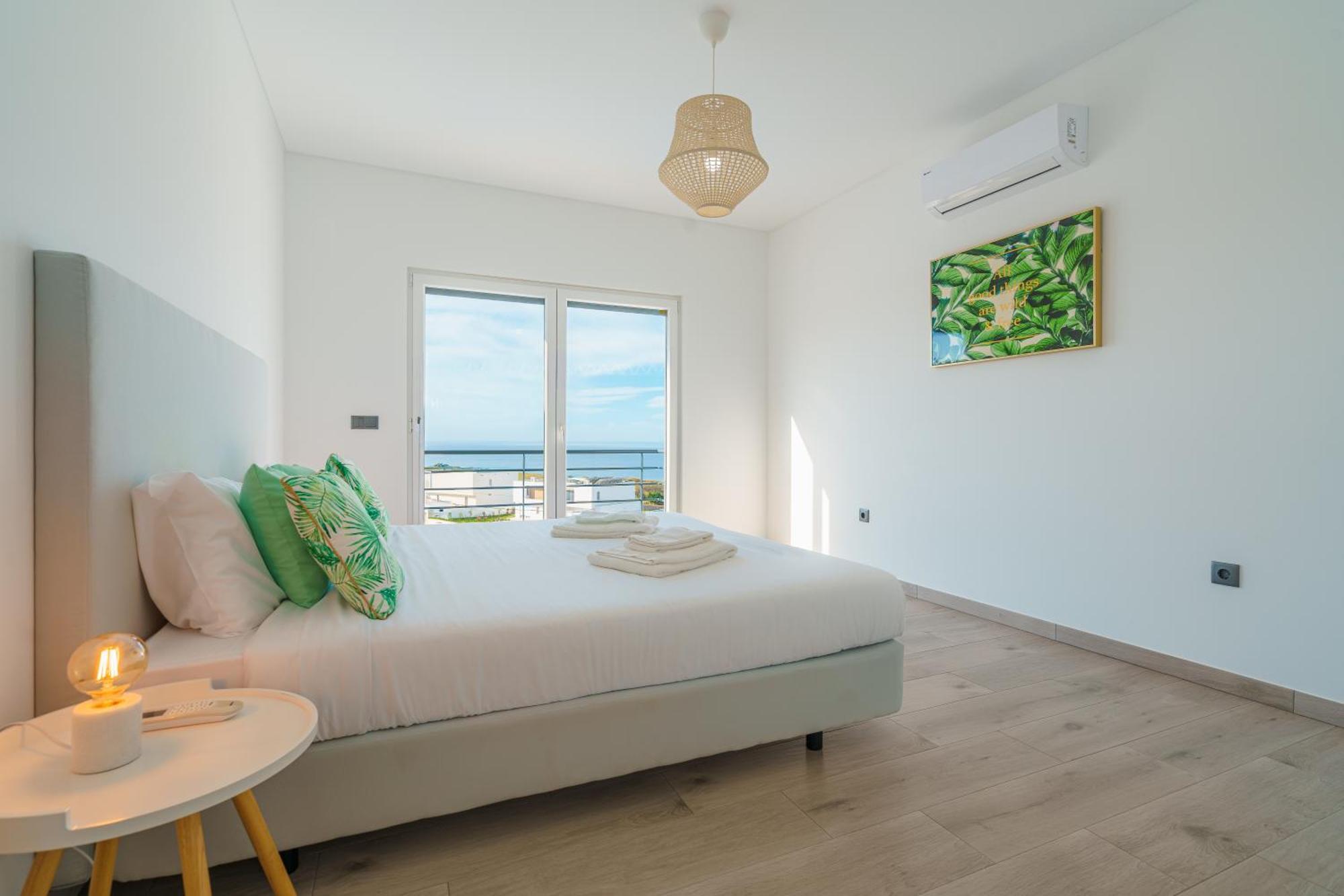 Silver Villa With Ocean View Lourinhã Exterior foto